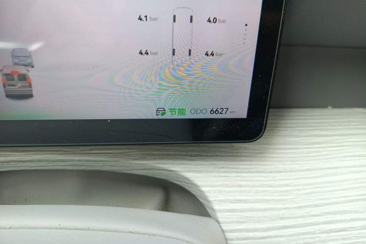 Used Ruichi R5 2025 Model Passenger Vehicle Smart Driving Edition, Pioneer Type I Odometer Close Up