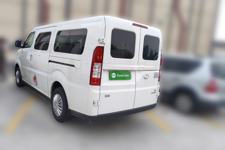 Used Ruichi R5 2025 Model, Passenger Smart Charging Edition, Beyond Type II Rear Left 45 Deg