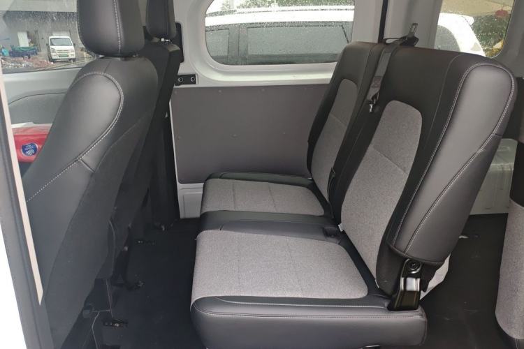 Used Ruichi R5 2026 Model Commercial Smart Charging Ultra-Advanced Version Superior Type I 6-seater Left Rear Seat