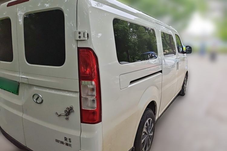 Used Ruichi R5 2026 Model, Passenger Smart Charging Edition, Beyond Type I, 6 Seats Rear Right 45 Deg