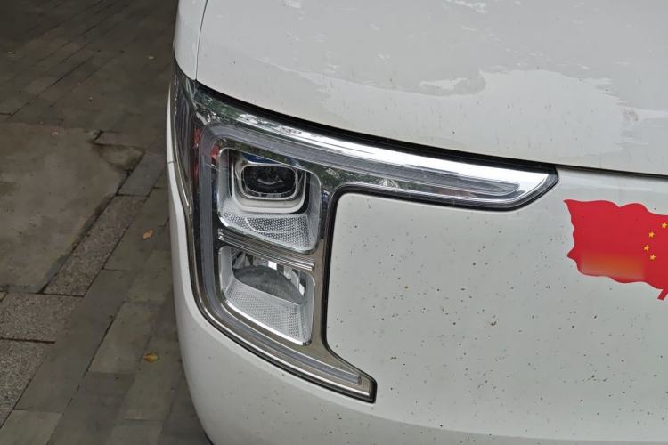 Used Ruichi R5 2026 Model, Passenger Smart Charging Edition, Beyond Type I, 6 Seats Right Front Headlight
