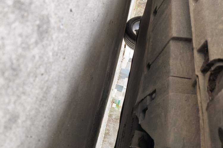 Used Ruichi S513 2020 Zhihao Model Chassis Front Right