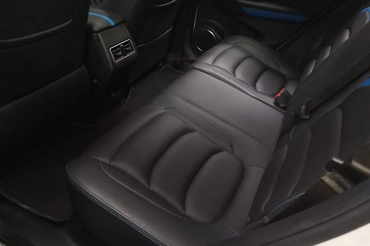 Used Ruichi S513 2020 Zhihao Model Interior 4