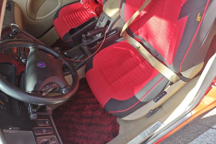 Used SAAB 9-5 2004 2.3T AERO Left Front Seat