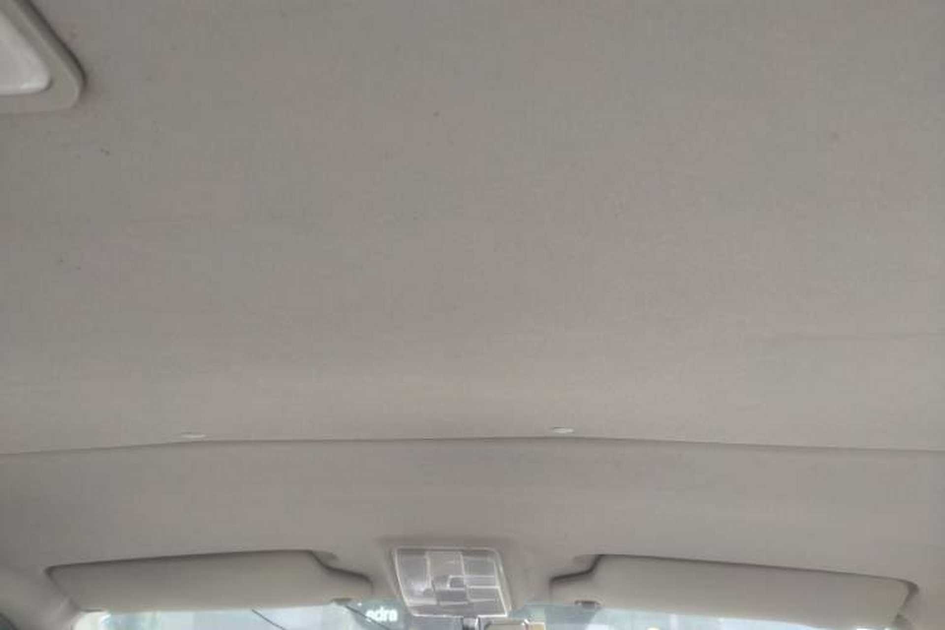 Used SAIC MAXUS 2016 2.5T Manual Aoyuntong National V Short Wheelbase Low-Roof 6-Seater Headliner