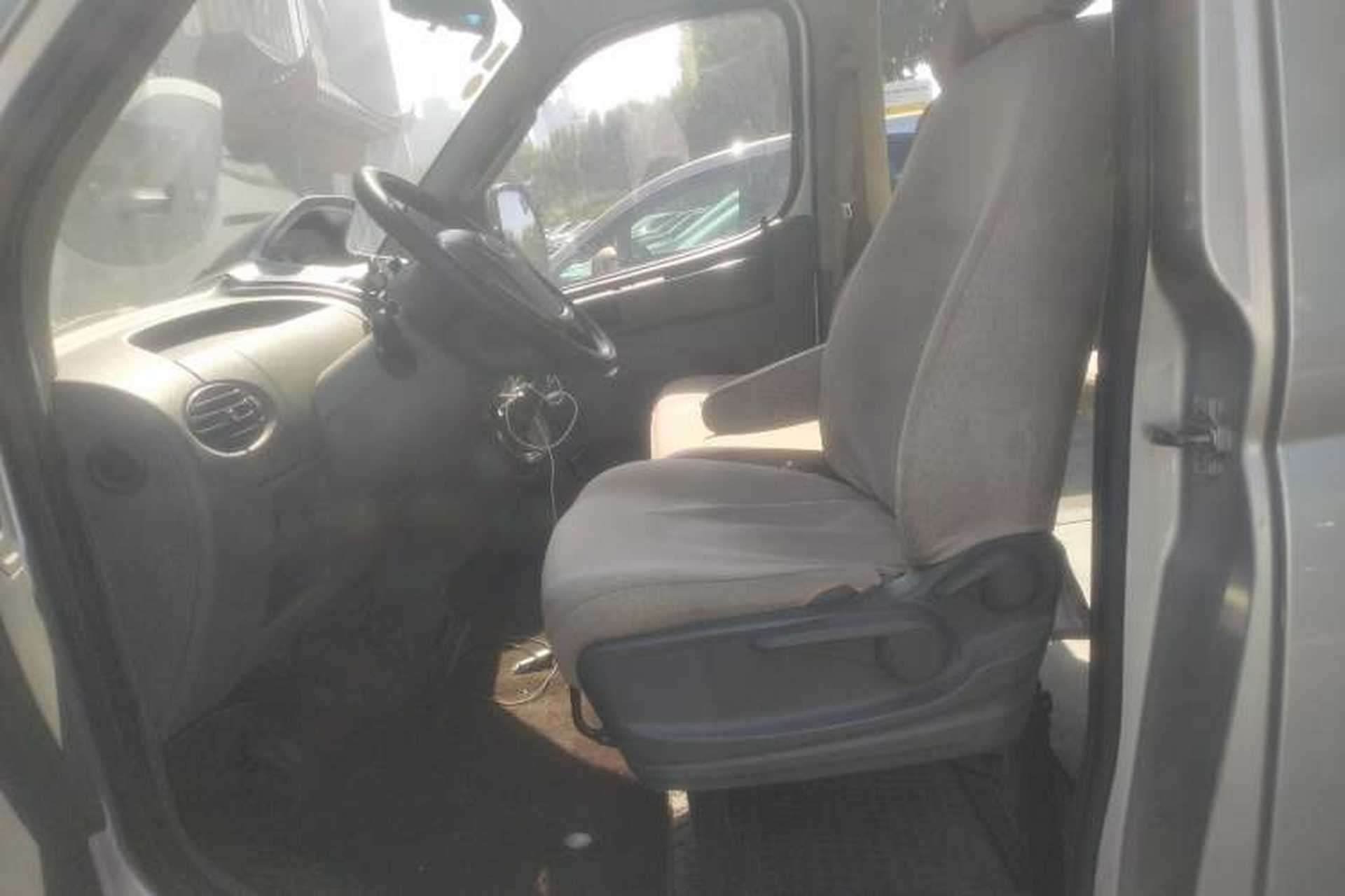 Used SAIC MAXUS 2016 2.5T Manual Aoyuntong National V Short Wheelbase Low-Roof 6-Seater Left Front Seat