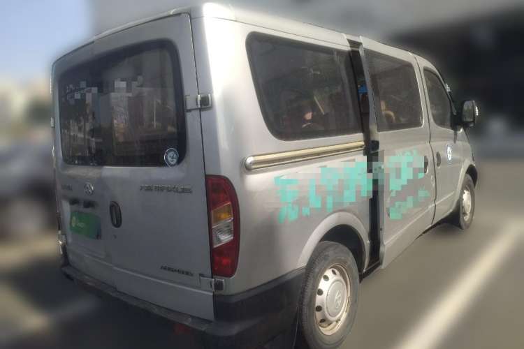 Used SAIC MAXUS 2016 2.5T Manual Aoyuntong National V Short Wheelbase Low-Roof 6-Seater Rear Right 45 Deg