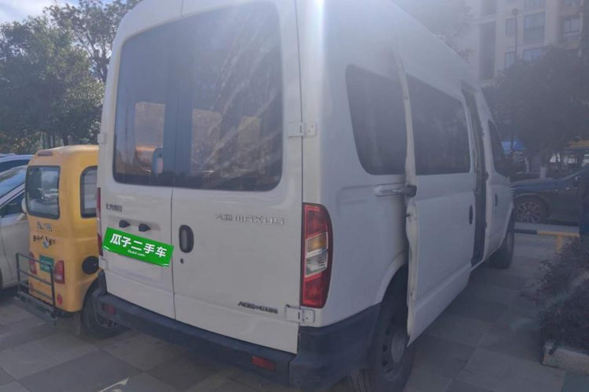 Used SAIC MAXUS 2016 2.5T Manual Aoyuntong National V Long Wheelbase High-Roof 7-Seater Rear Right 45 Deg