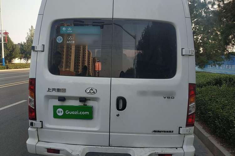 Used SAIC MAXUS 2018 2.5T 6-Speed Manual Aoyuntong Facelifted Short Wheelbase Mid-Height 5-6-Seater Rear