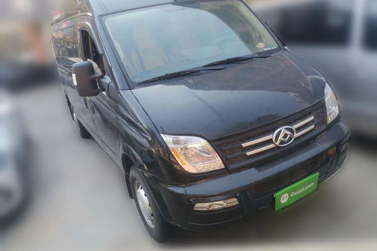 Used SAIC MAXUS 2021 2.0T Manual Classic Aoyuntong 127 PS Mid-axle Mid-roof 6/7/8/9-Seater Front Right 45 Deg