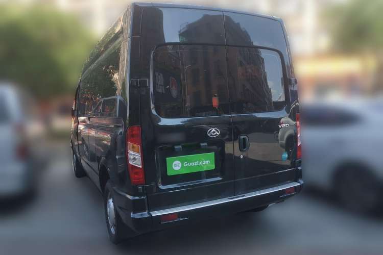 Used SAIC MAXUS 2021 2.0T Manual Classic Aoyuntong 127 PS Mid-axle Mid-roof 6/7/8/9-Seater Rear Left 45 Deg