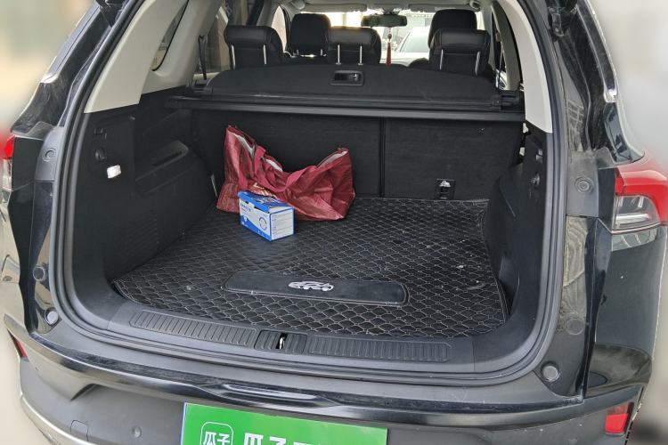 Used SAIC MAXUS D60 2019 1.5T Automatic Luxury Edition 5-seater Trunk