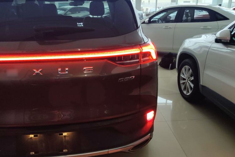 Used SAIC MAXUS D60 2019 1.5T Automatic Prestige 7-Seater Exterior 3