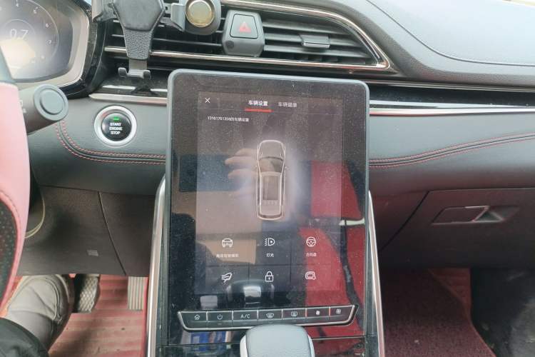 Used SAIC MAXUS D60 2019 1.5T Automatic Smart Enjoyment Version 6 Seats Audio And AC Panel