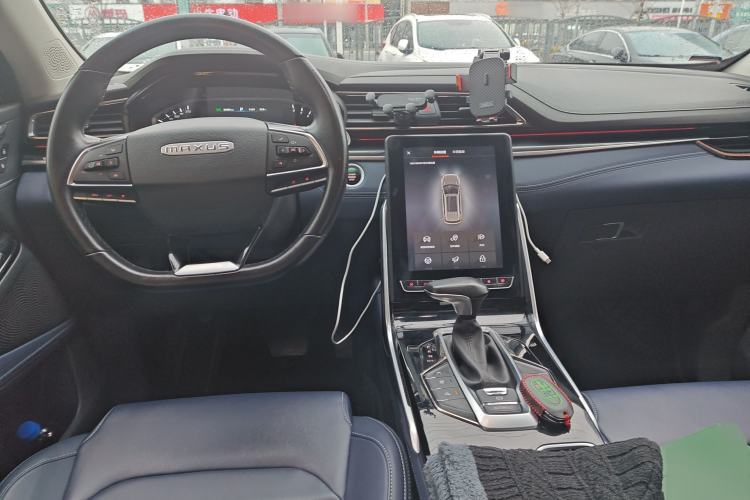 Used SAIC MAXUS D60 2019 1.5T Automatic Geek Entry-Level 5-Seater Center Console