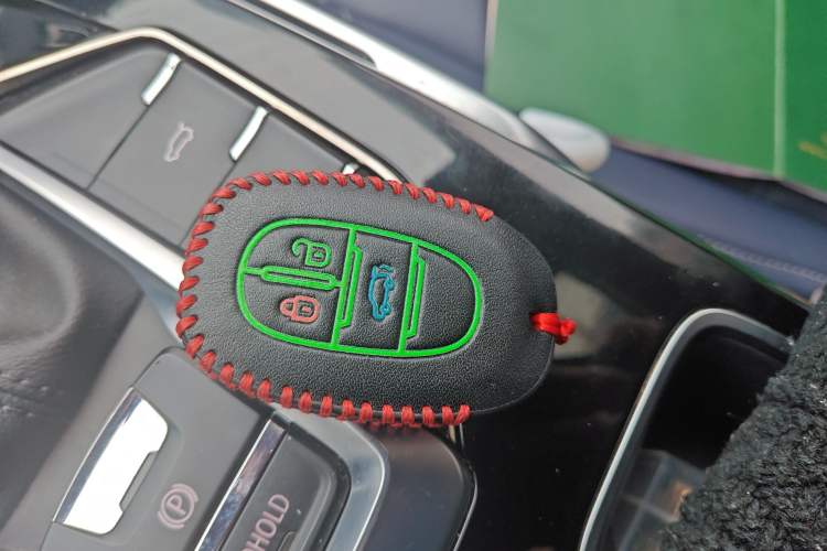 Used SAIC MAXUS D60 2019 1.5T Automatic Geek Entry-Level 5-Seater Vehicle Key