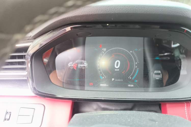 Used SAIC MAXUS D60 2019 1.5T Automatic Smart Enjoyment Version 6 Seats Instrument Cluster