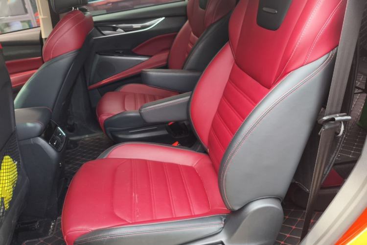 Used SAIC MAXUS D60 2019 1.5T Automatic Smart Enjoyment Version 6 Seats Left Rear Seat