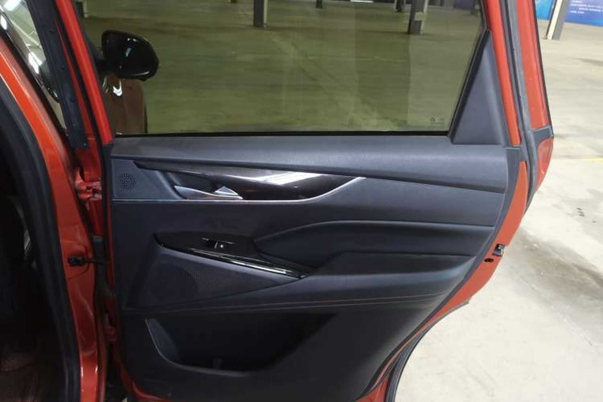 Used SAIC MAXUS D60 2019 1.5T Automatic Luxury Edition 5-seater Right Rear Door Interior