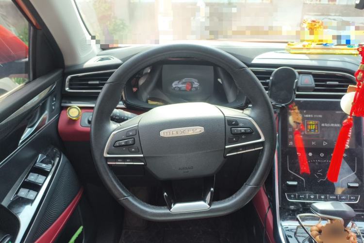 Used SAIC MAXUS D60 2019 1.5T Automatic Smart Enjoyment Version 6 Seats Steering Wheel