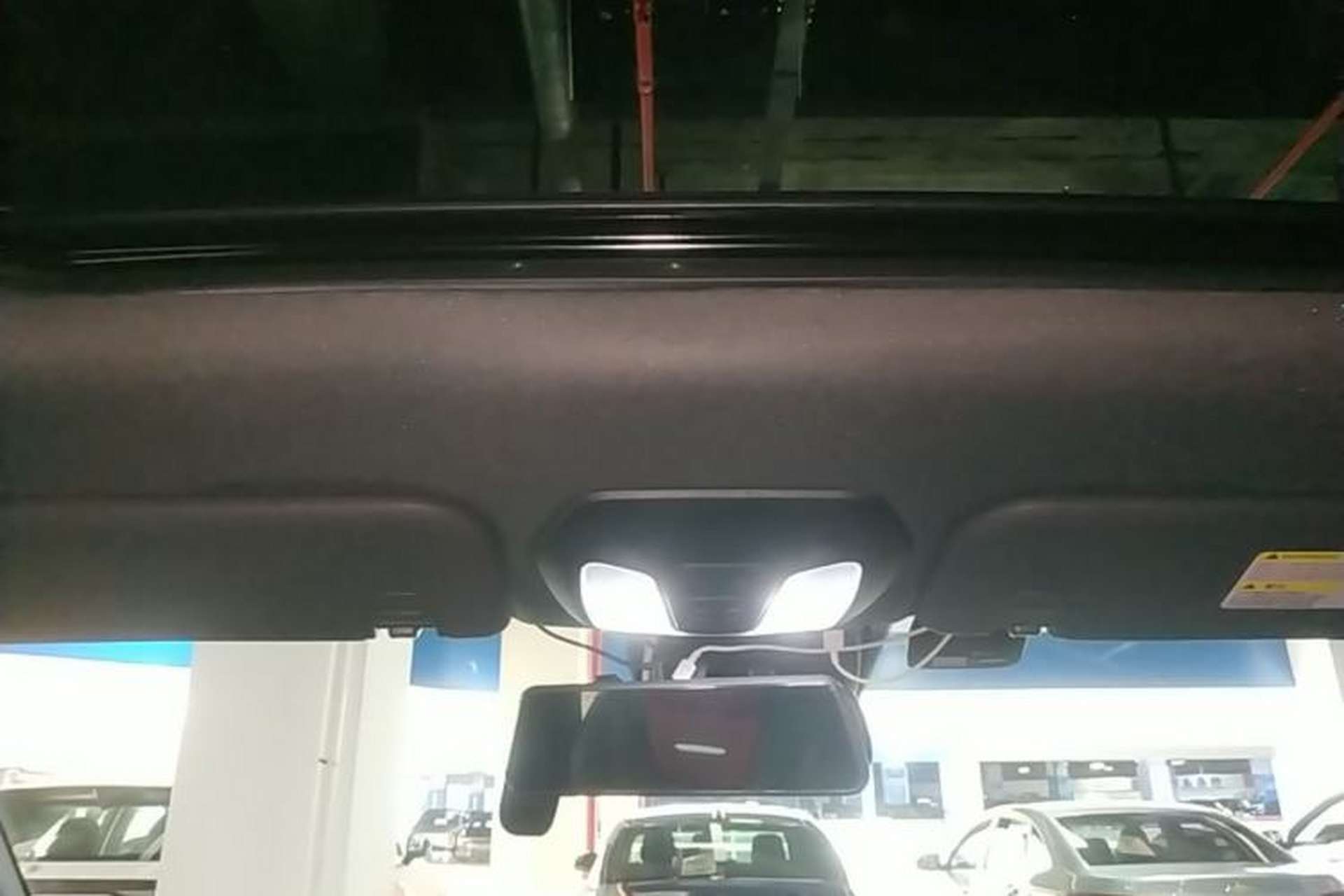 Used SAIC MAXUS D60 2019 1.5T Automatic Geek Entry-Level 5-Seater Headliner