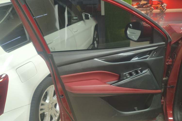 Used SAIC MAXUS D60 2019 1.5T Automatic Trend Edition 5 Seats Left Front Door Interior