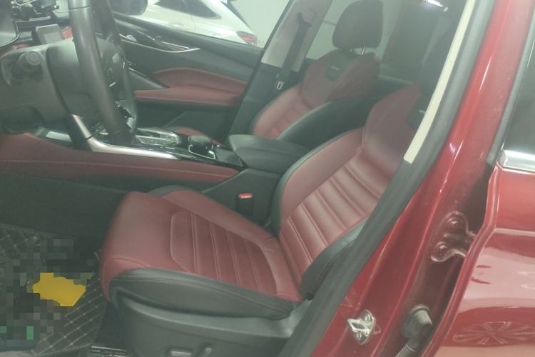 Used SAIC MAXUS D60 2019 1.5T Automatic Trend Edition 5 Seats Left Front Seat