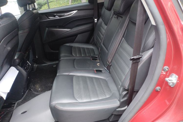 Used SAIC MAXUS D60 2019 1.5T Automatic Luxury Edition 5-seater Left Rear Seat