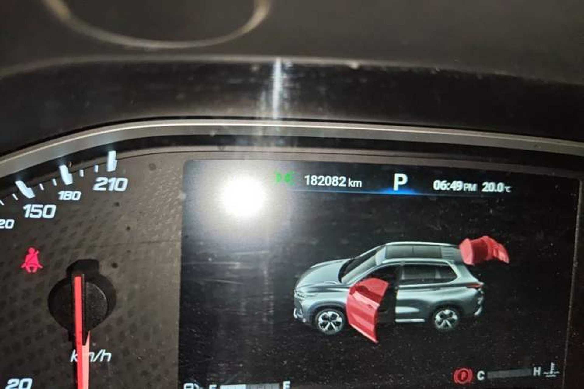 Used SAIC MAXUS D60 2019 1.5T Automatic Smart Enjoyment Version 6 Seats Odometer Close Up