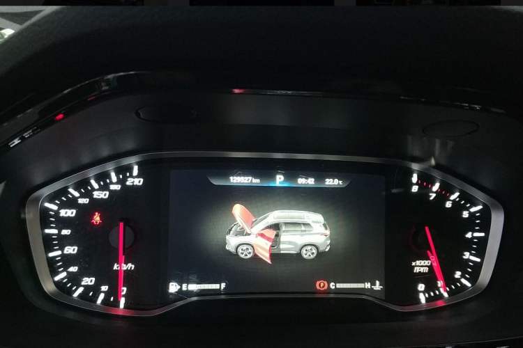 Used SAIC MAXUS D60 2019 1.5T Automatic Trend Edition 5 Seats Odometer Close Up