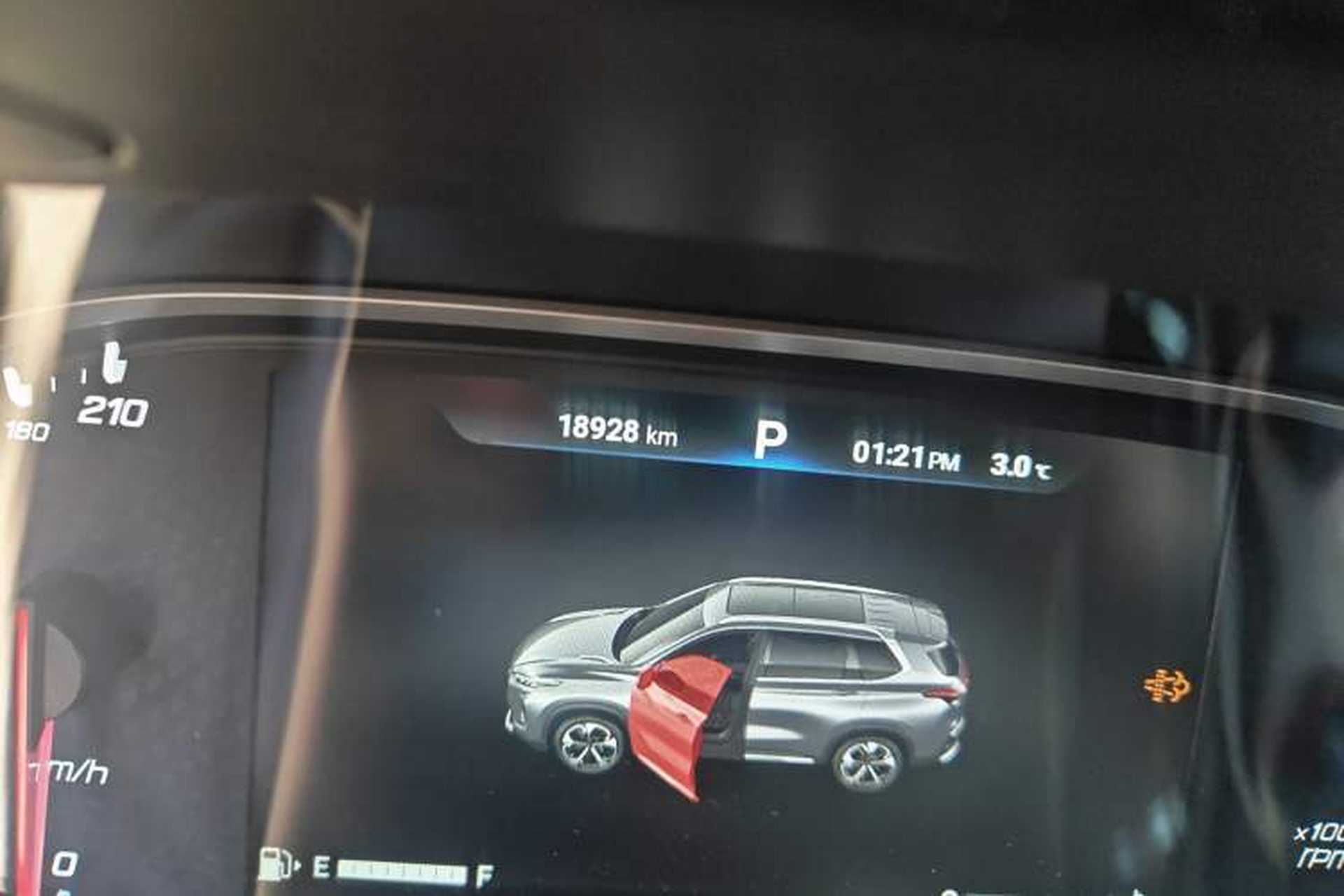 Used SAIC MAXUS D60 2019 1.5T Automatic Enjoyment Edition 5 Seats Odometer Close Up