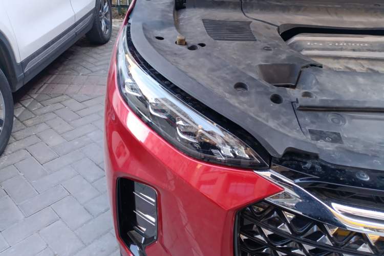 Used SAIC MAXUS D60 2019 1.5T Automatic Enjoyment Edition 7 Seats Right Front Headlight