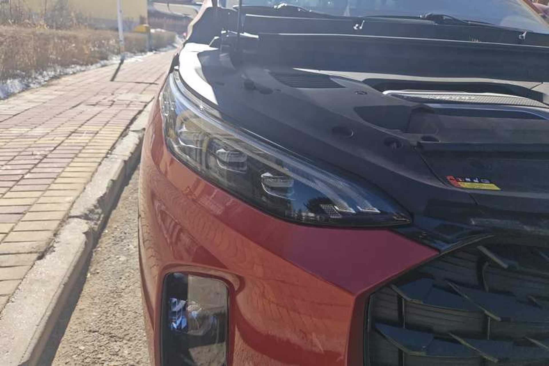 Used SAIC MAXUS D60 2019 1.5T Automatic Enjoyment Edition 5 Seats Right Front Headlight