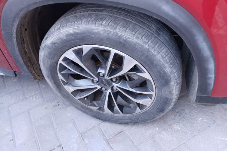 Used SAIC MAXUS D60 2019 1.5T Automatic Enjoyment Edition 7 Seats Right Front Wheel Hub