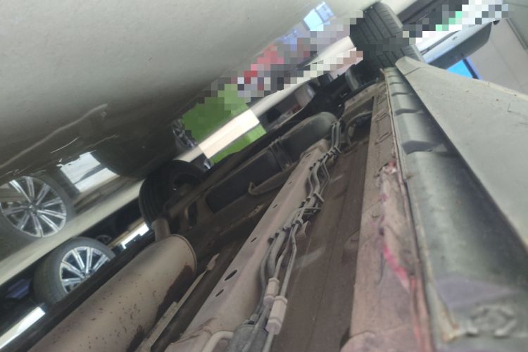 Used SAIC MAXUS D60 2019 1.5T Automatic Trend Edition 5 Seats Right Side Sill