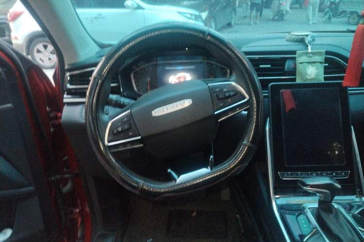 Used SAIC MAXUS D60 2019 1.5T Automatic Trend Edition 5 Seats Steering Wheel