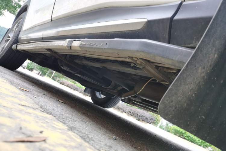 Used SAIC MAXUS D60 2019 1.5T Automatic Geek Entry-Level 5-Seater Chassis Front Right