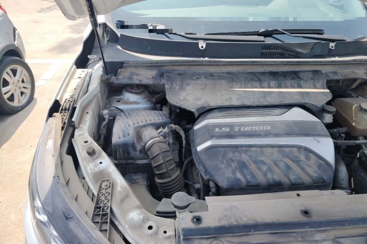 Used SAIC MAXUS D60 2019 1.5T Automatic Comfort Edition 5 Seats Engine Bay Right