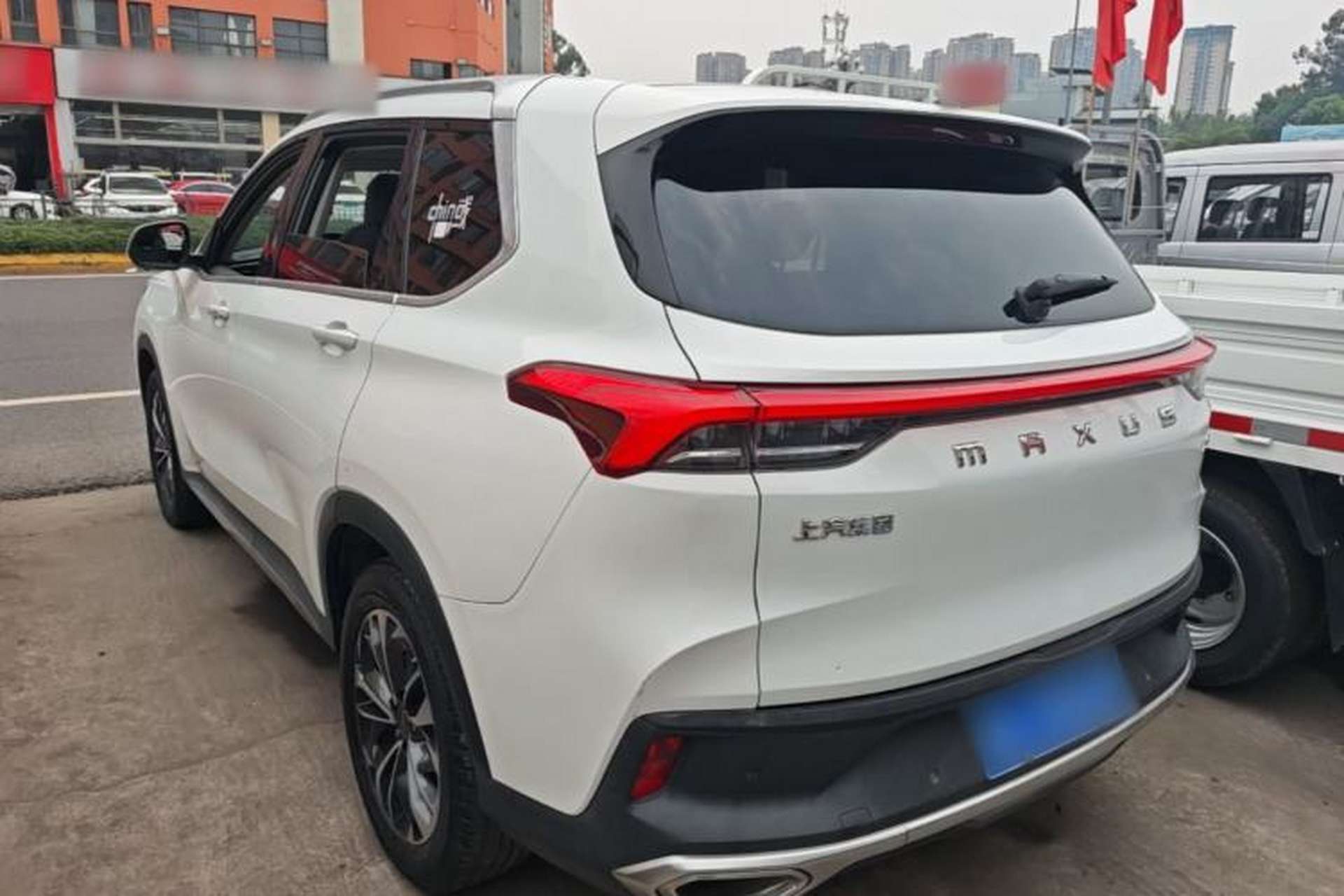 Used SAIC MAXUS D60 2019 1.5T Automatic Comfort Edition 5 Seats Exterior 2