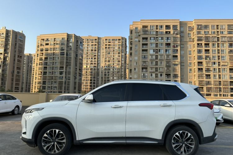 Used SAIC MAXUS D60 2019 1.5T Automatic Comfort Edition 5 Seats Exterior 3