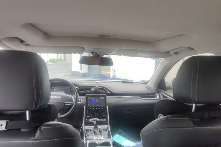 Used SAIC MAXUS D60 2019 1.5T Automatic Geek Entry-Level 5-Seater Headliner