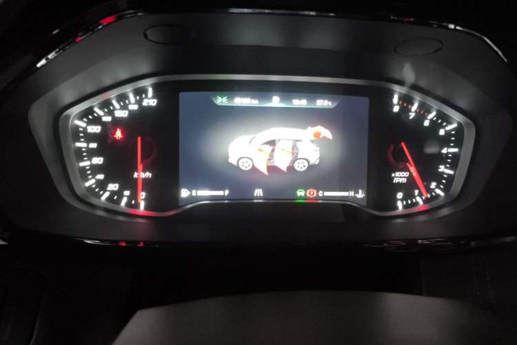 Used SAIC MAXUS D60 2019 1.5T Automatic Trend Edition 5 Seats Instrument Cluster