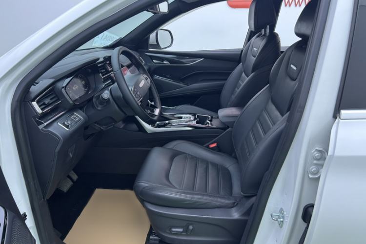 Used SAIC MAXUS D60 2019 1.5T Automatic Prestige 7-Seater Interior 1