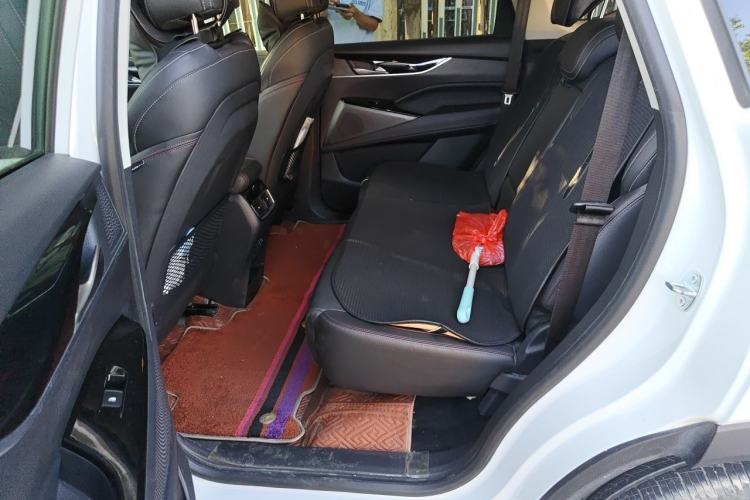 Used SAIC MAXUS D60 2019 1.5T Automatic Smart Enjoyment Version 5 Seats Left Rear Seat
