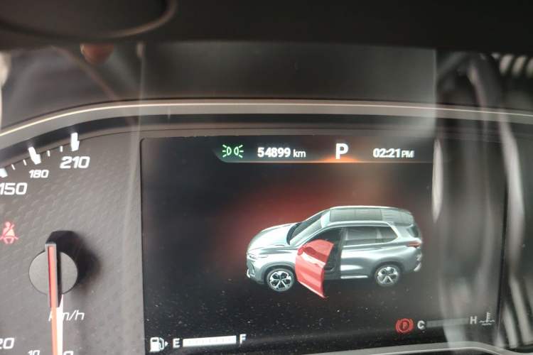 Used SAIC MAXUS D60 2019 1.5T Automatic Smart Enjoyment Version 5 Seats Odometer Close Up