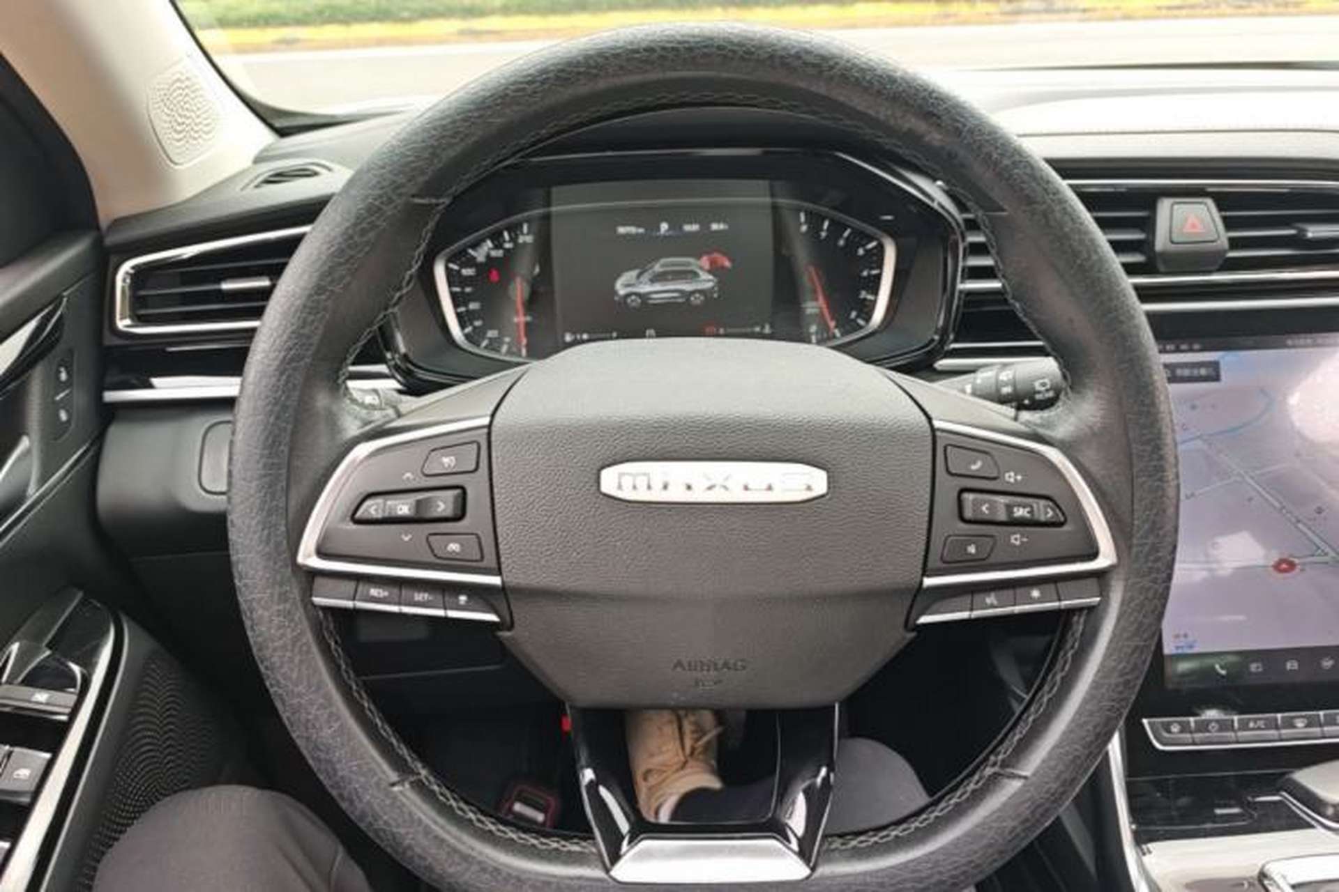 Used SAIC MAXUS D60 2019 1.5T Automatic Comfort Edition 5 Seats Steering Wheel