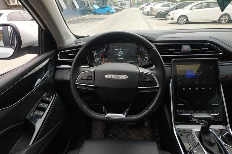 Used SAIC MAXUS D60 2019 1.5T Automatic Enjoyment Edition 7 Seats Steering Wheel