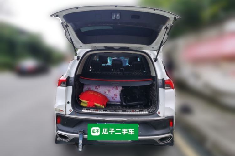 Used SAIC MAXUS D60 2019 1.5T Automatic Geek Entry-Level 5-Seater Trunk