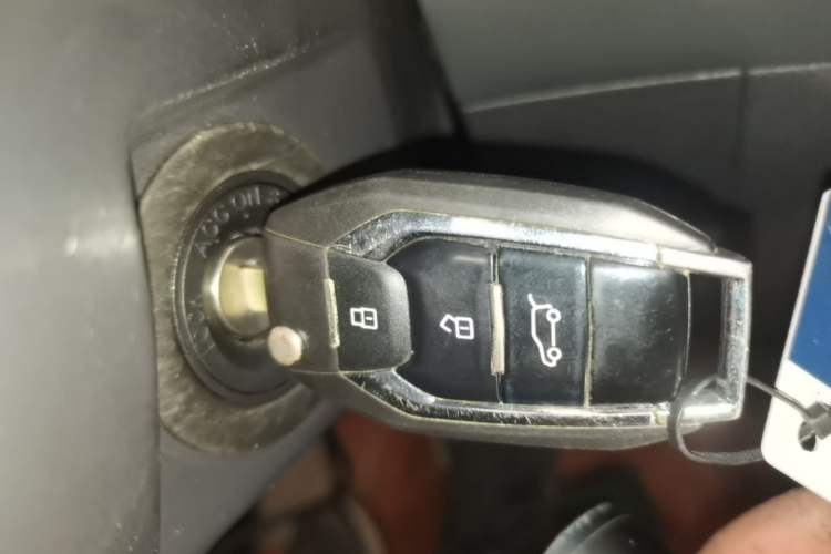 Used SAIC MAXUS D60 2019 1.5T Automatic Geek Entry-Level 5-Seater Vehicle Key