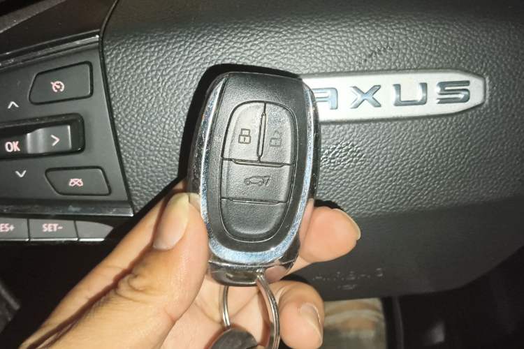 Used SAIC MAXUS D60 2019 1.5T Automatic Trend Edition 5 Seats Vehicle Key